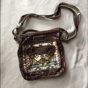 NEVER BEEN USED UNIONBAY Purse